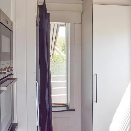 Four-bedroom In Tranekar Hébergement de vacances